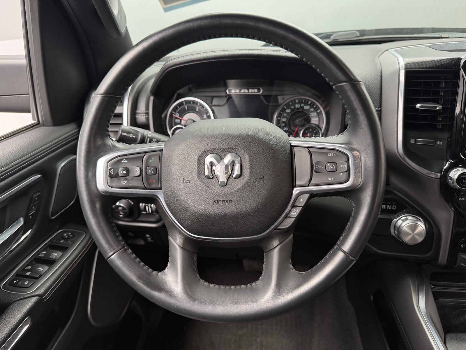 Thumbnail: 2022 RAM 1500 - 4