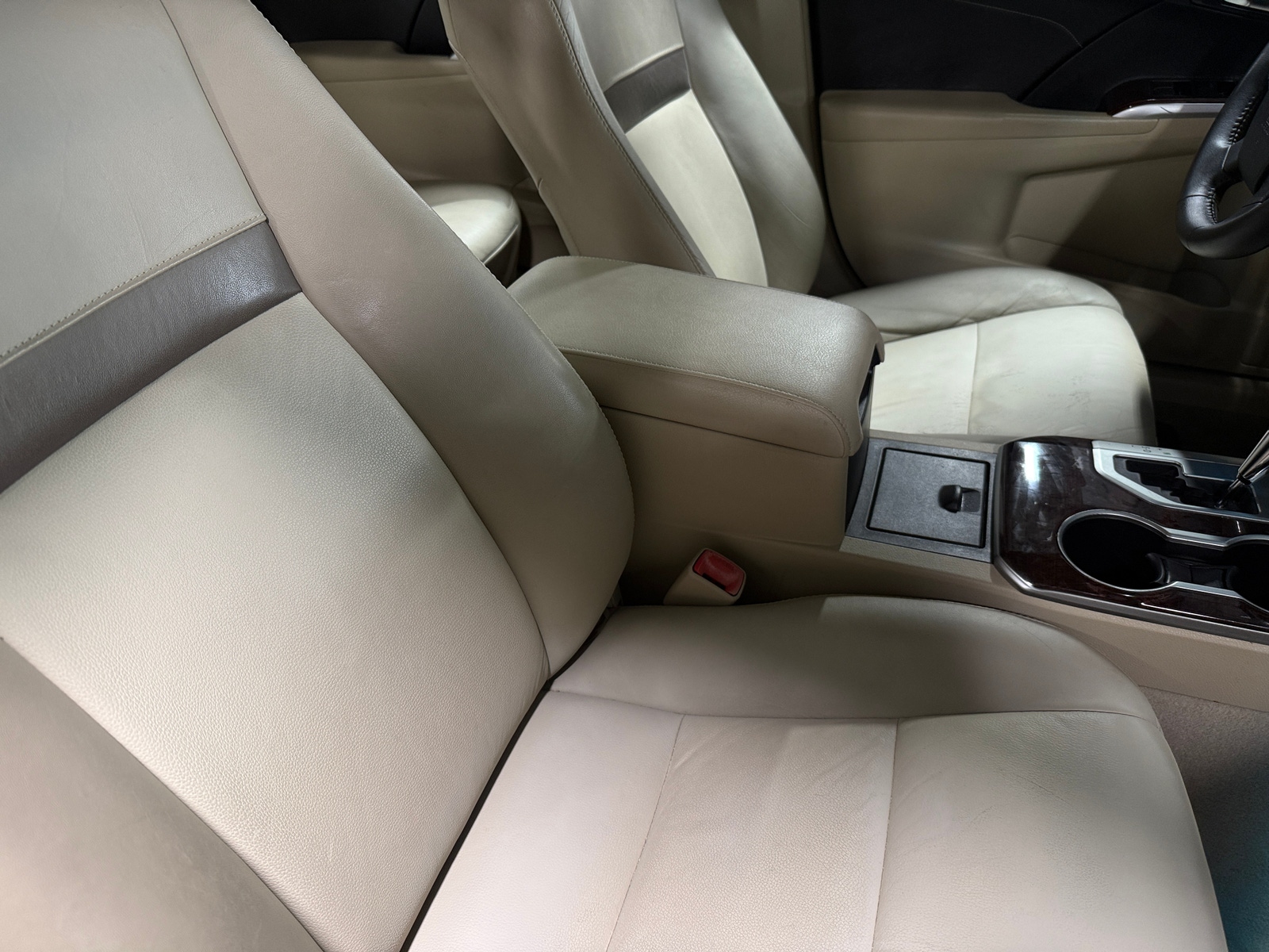 Thumbnail: 2014 Toyota Camry - 2