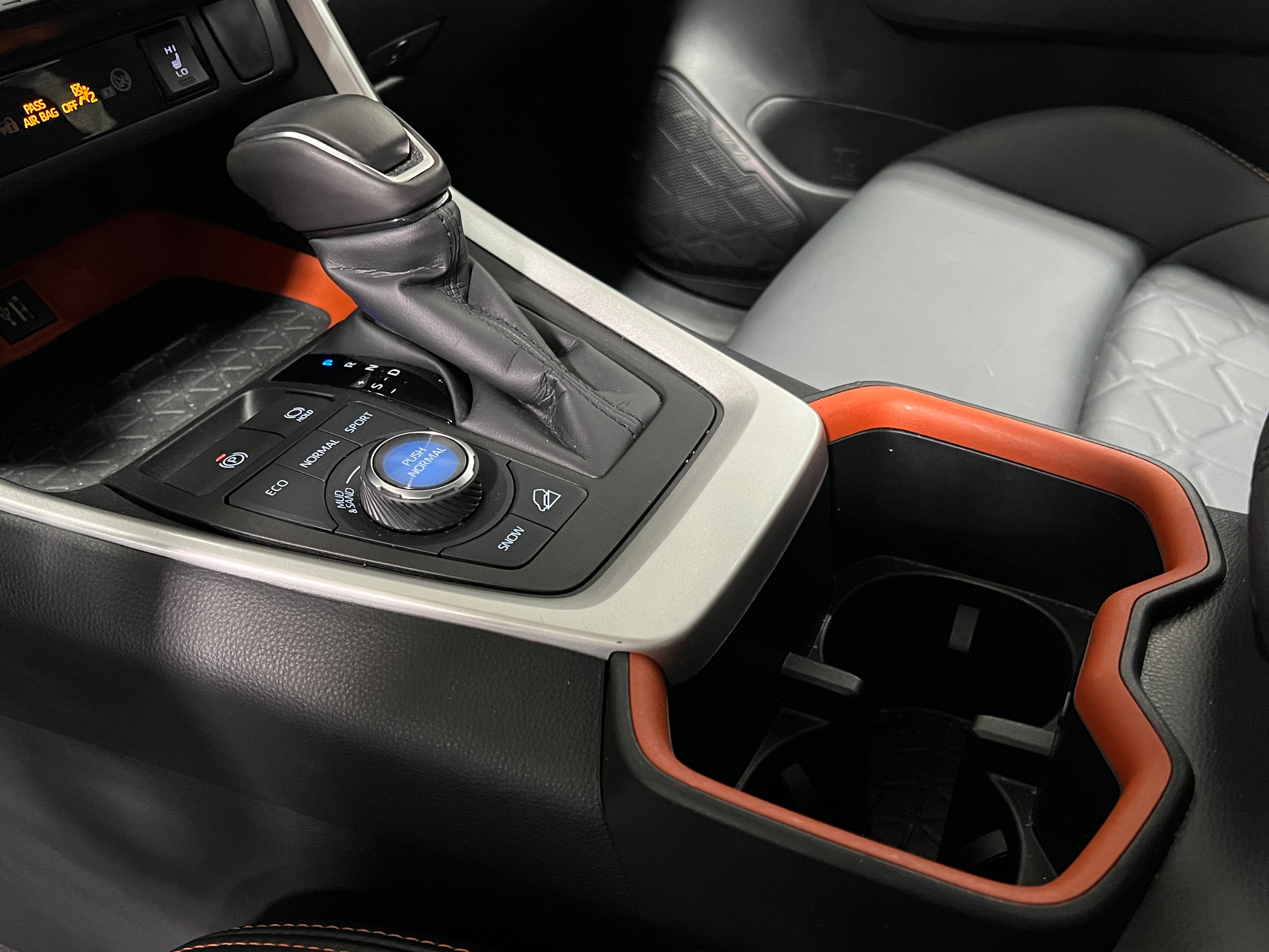 2023 Toyota RAV4 Adventure - Photo 5