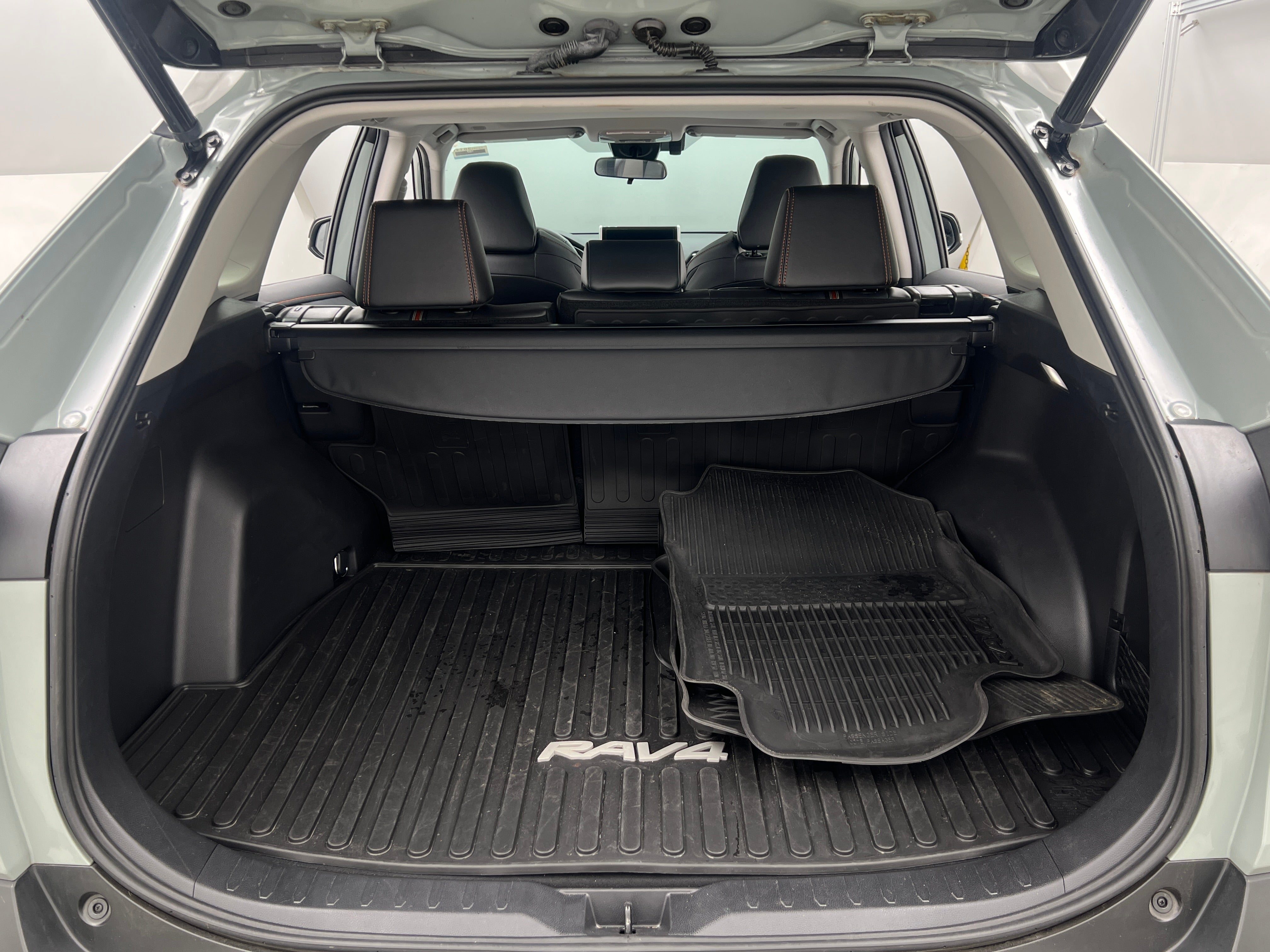 2023 Toyota RAV4 Adventure - Photo 7