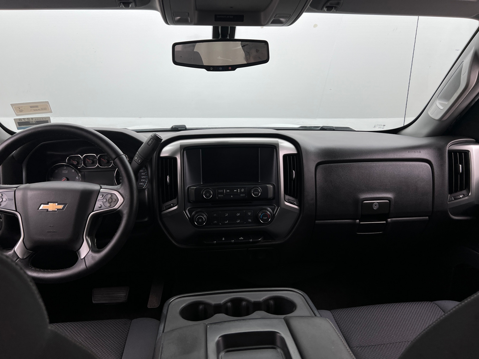 Thumbnail: 2018 Chevrolet Silverado 1500 - 3