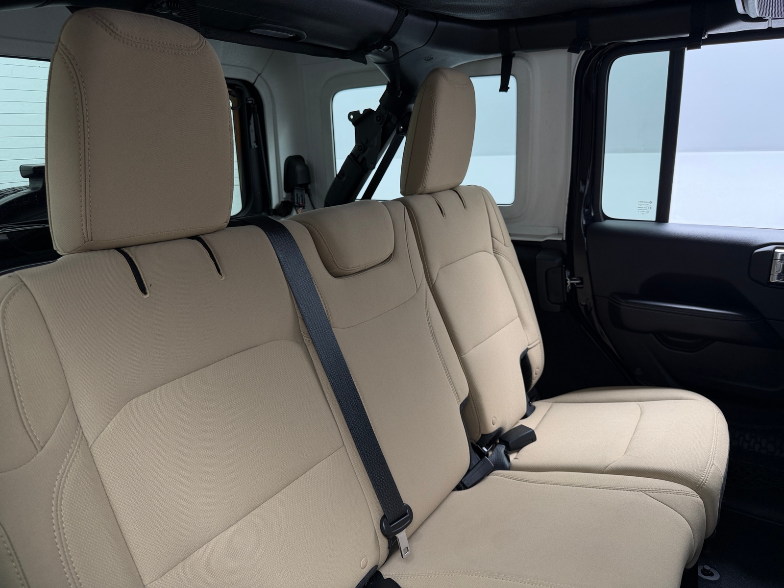Thumbnail: 2018 Jeep Wrangler - 6