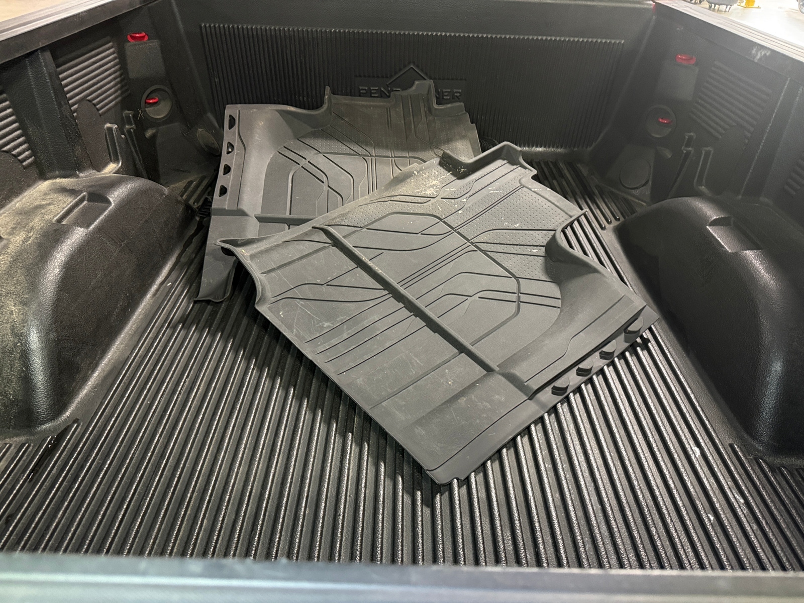 Thumbnail: 2020 Chevrolet Silverado 1500 - 7