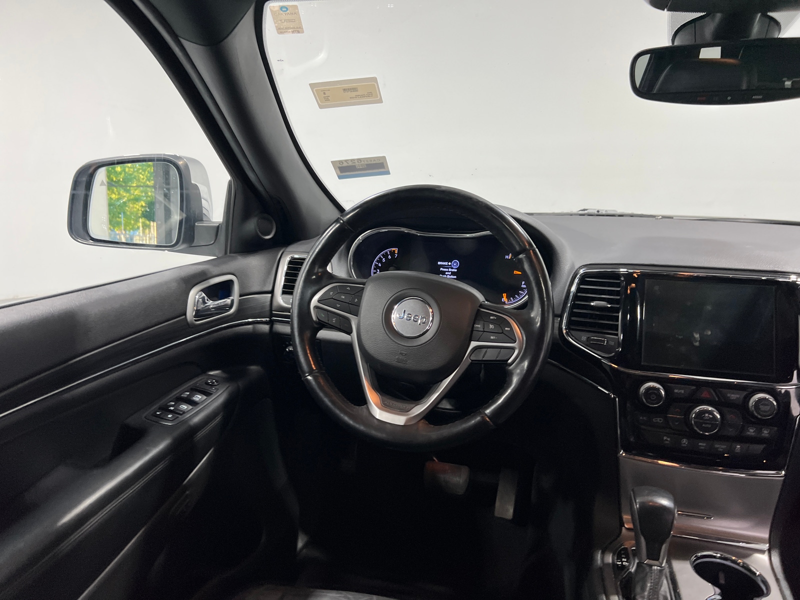 Thumbnail: 2020 Jeep Grand Cherokee - 4