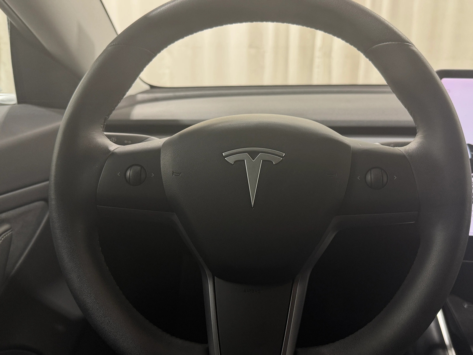 Thumbnail: 2019 Tesla Model 3 - 4
