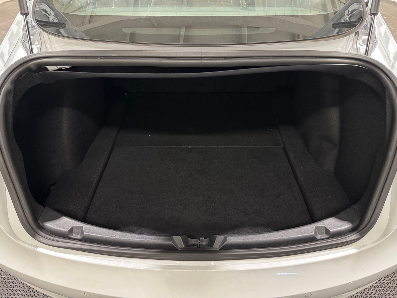 Thumbnail: 2019 Tesla Model 3 - 6