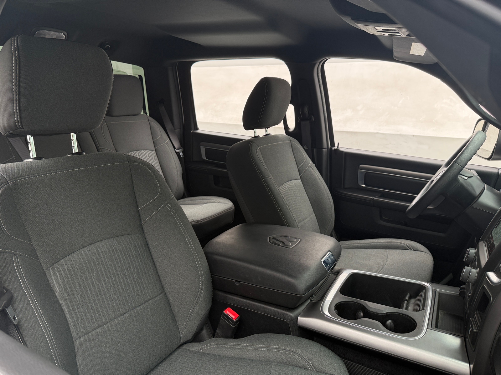 Thumbnail: 2023 RAM 1500 Classic - 2
