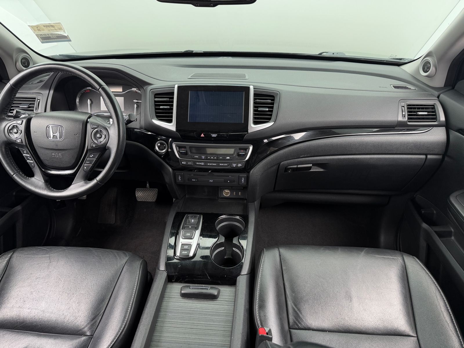 Thumbnail: 2016 Honda Pilot - 2