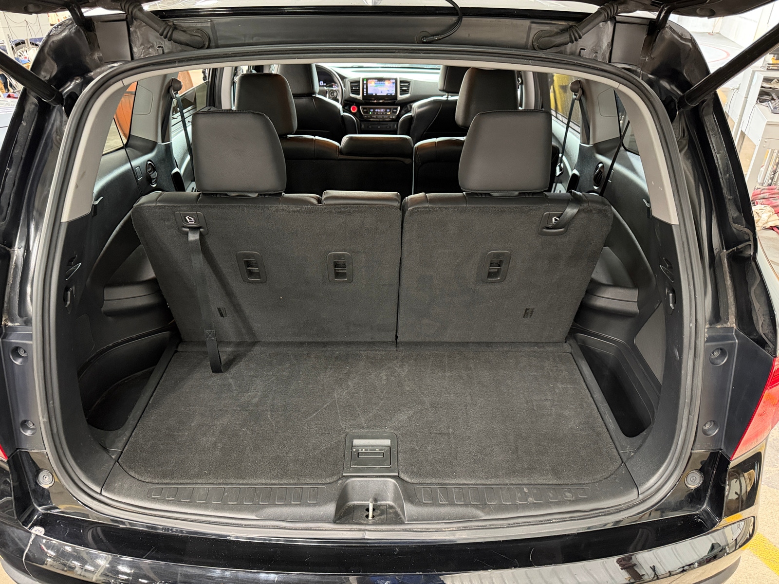Thumbnail: 2016 Honda Pilot - 6