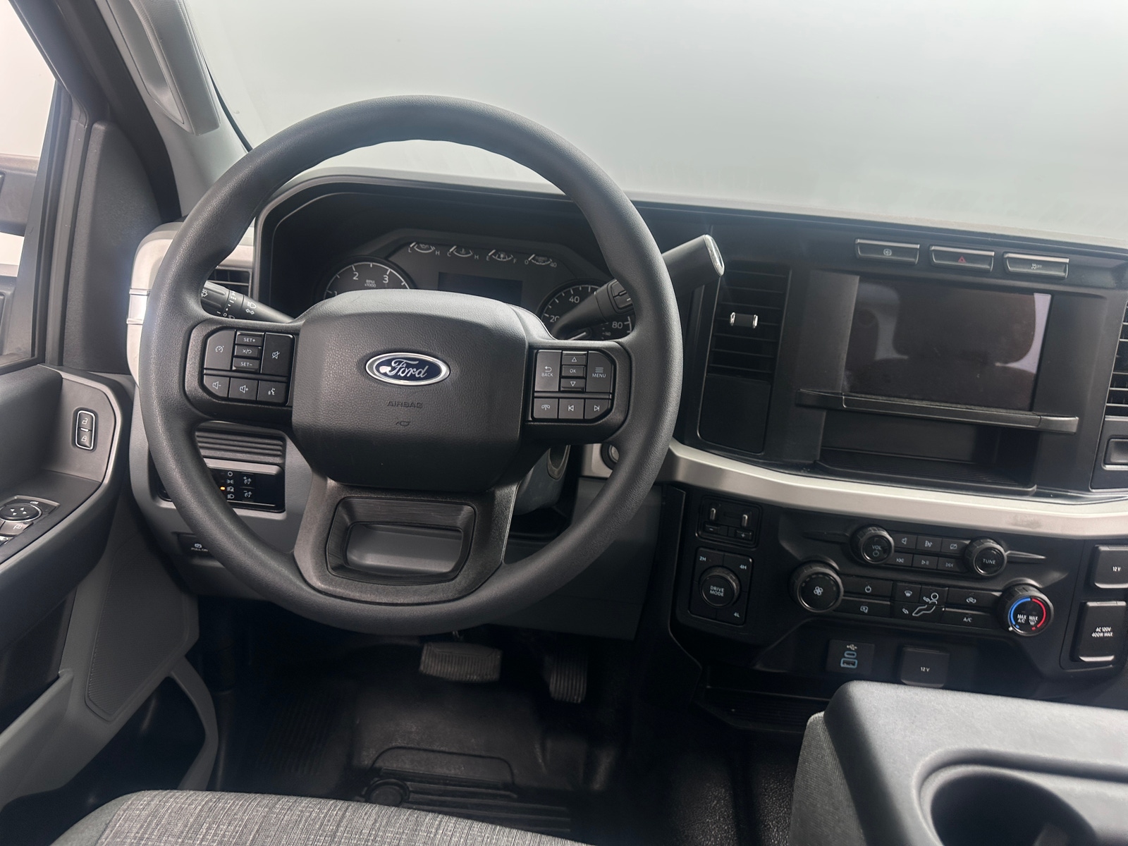 Thumbnail: 2024 Ford Econoline - 5