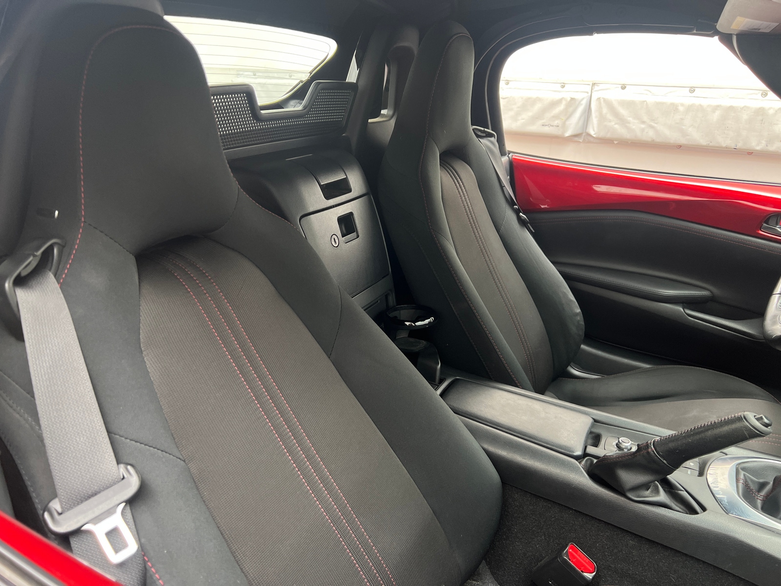Thumbnail: 2016 Mazda MX-5 Miata - 2