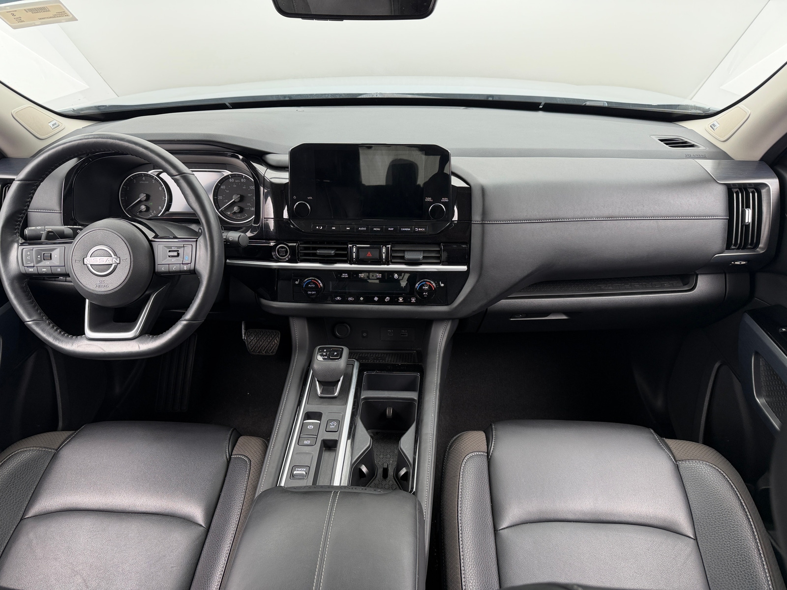 Thumbnail: 2024 Nissan Pathfinder - 2
