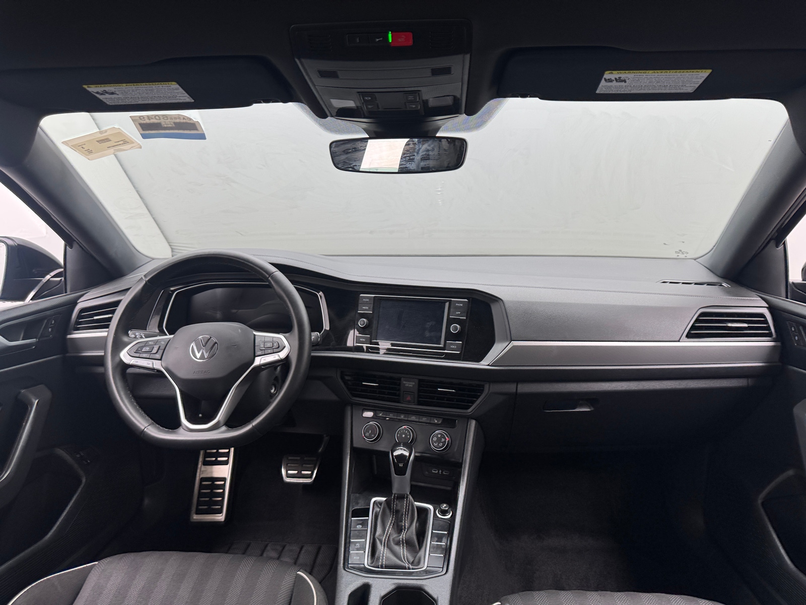 Thumbnail: 2024 Volkswagen Jetta - 3