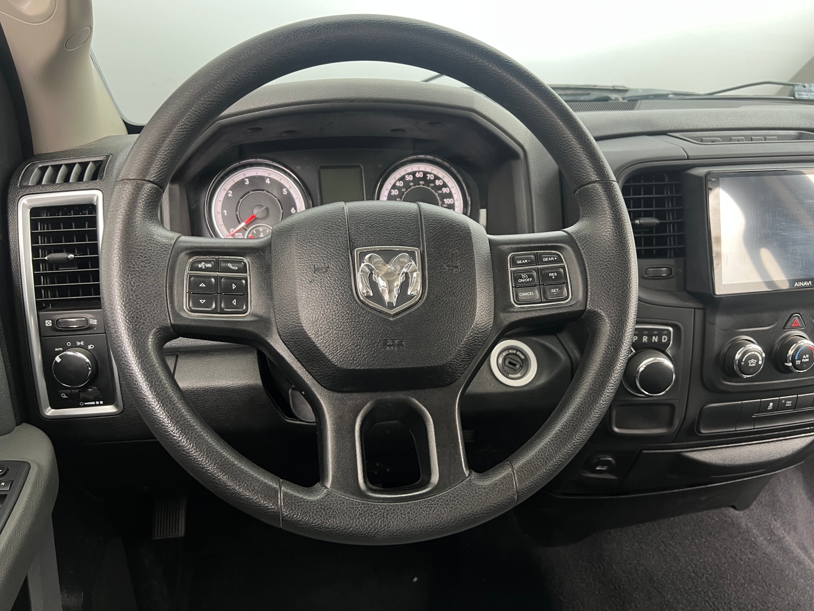 Thumbnail: 2020 RAM 1500 Classic - 5