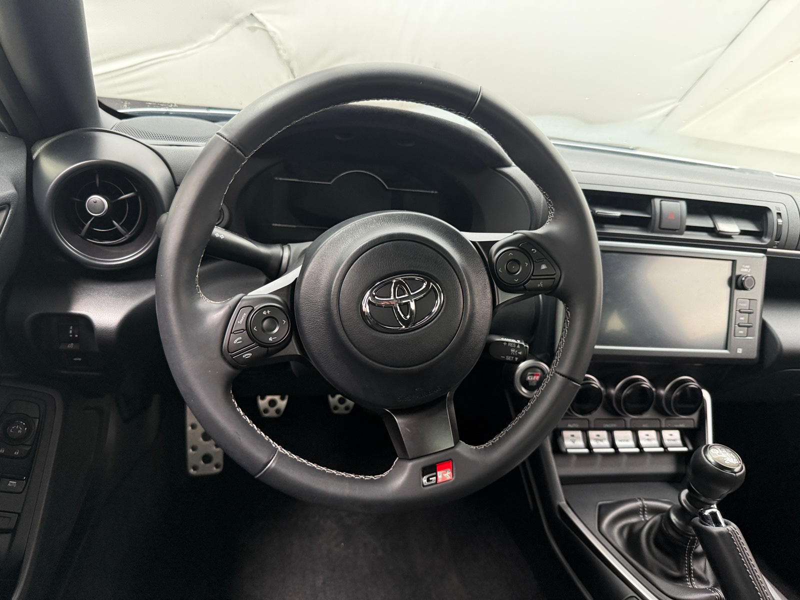 Thumbnail: 2025 Toyota GR86 - 4