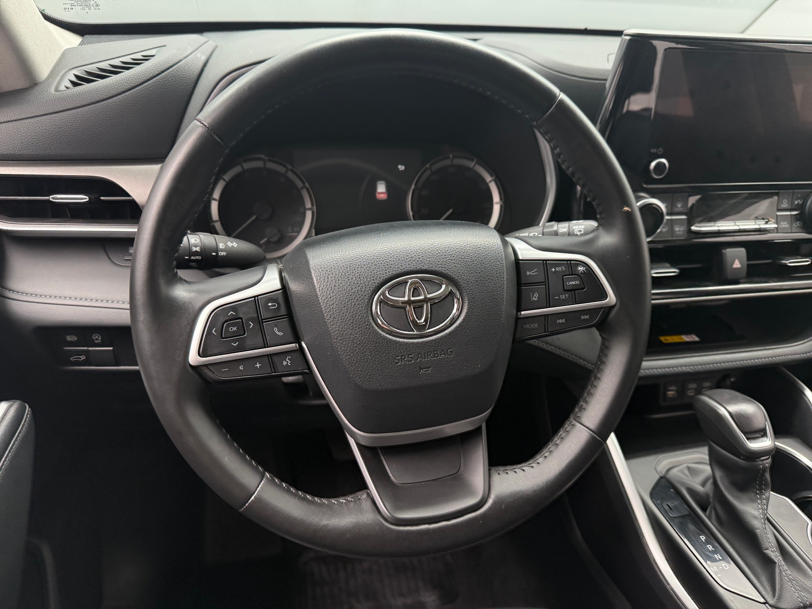 Thumbnail: 2024 Toyota Highlander - 5