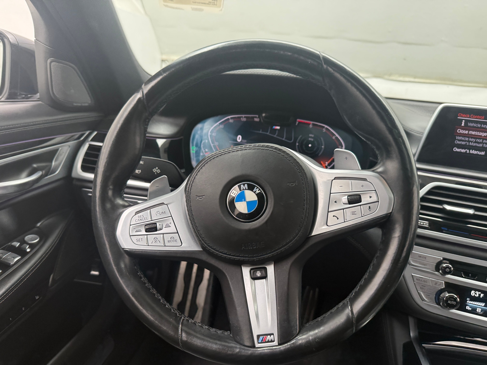 Thumbnail: 2021 BMW 7 Series - 4