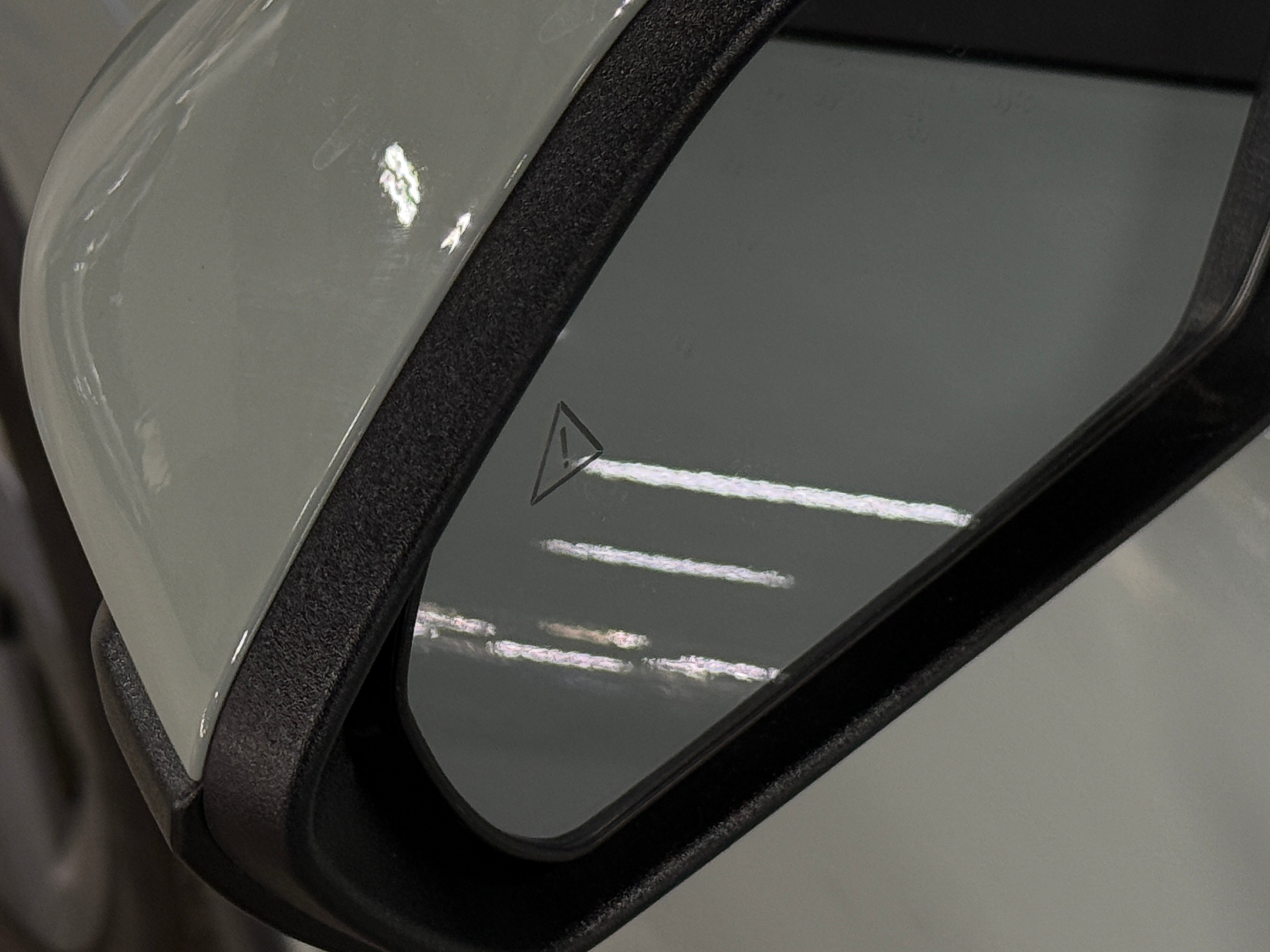 2025 Kia K4 LXS - Photo 10