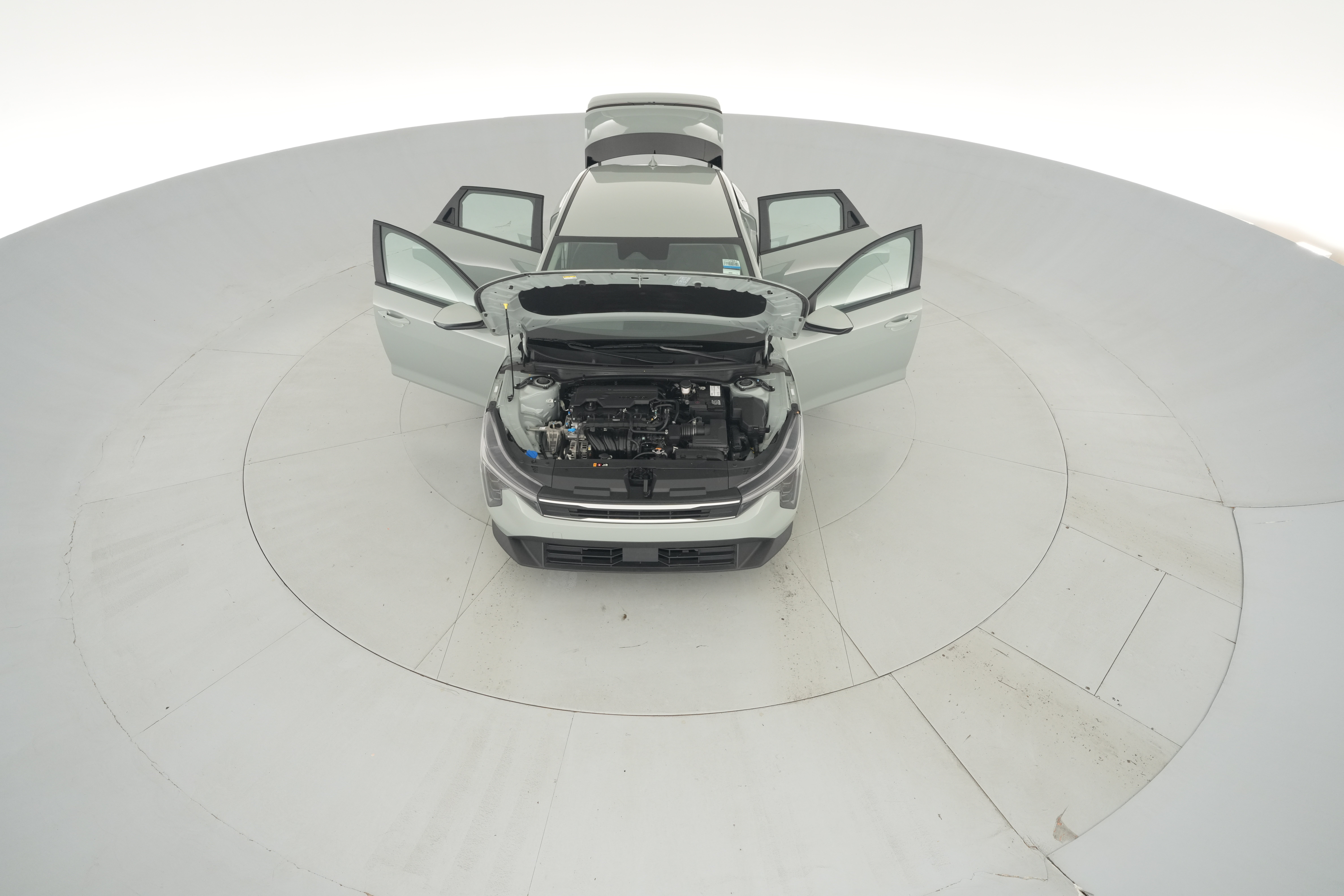 2025 Kia K4 LXS - Photo 39