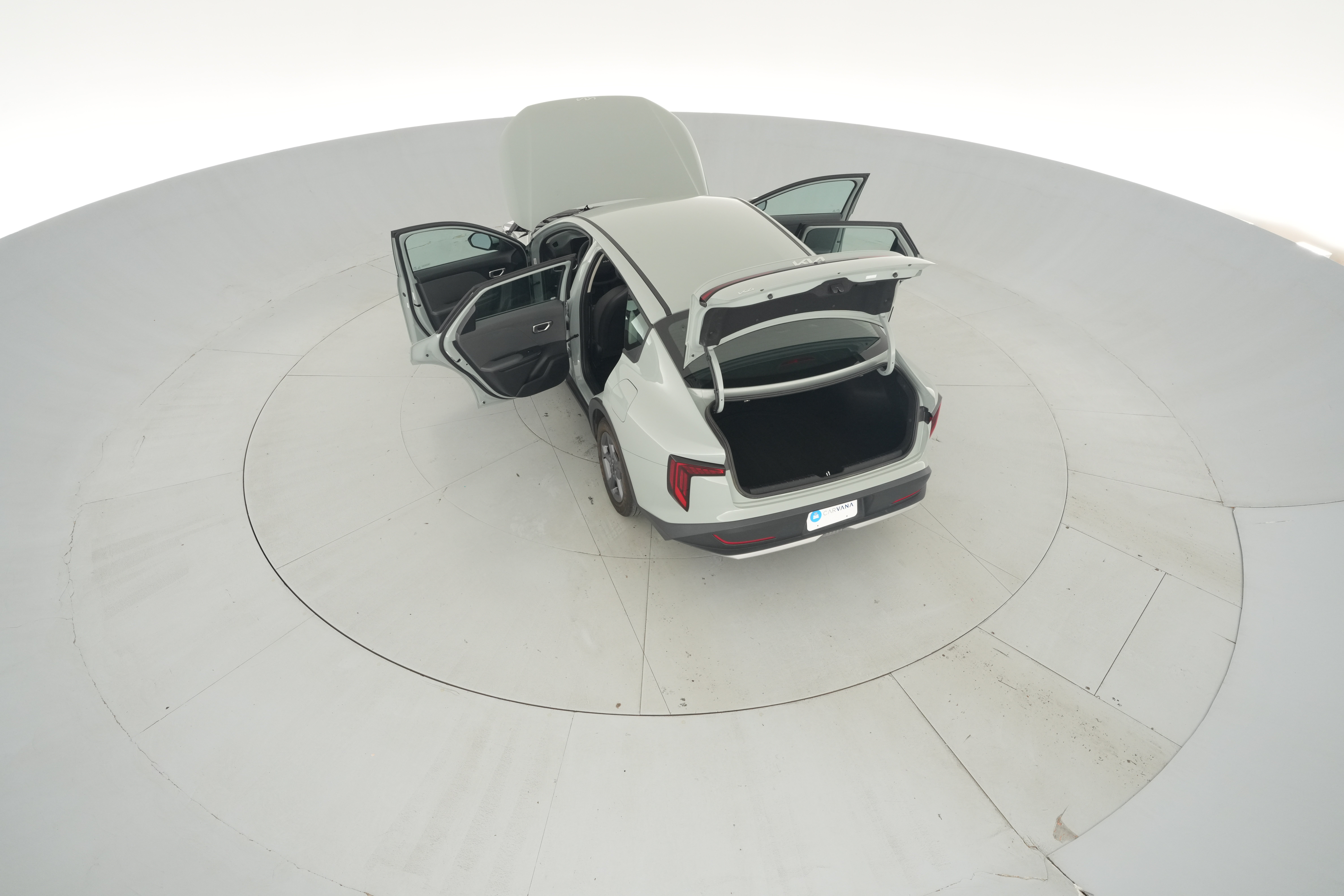 2025 Kia K4 LXS - Photo 46