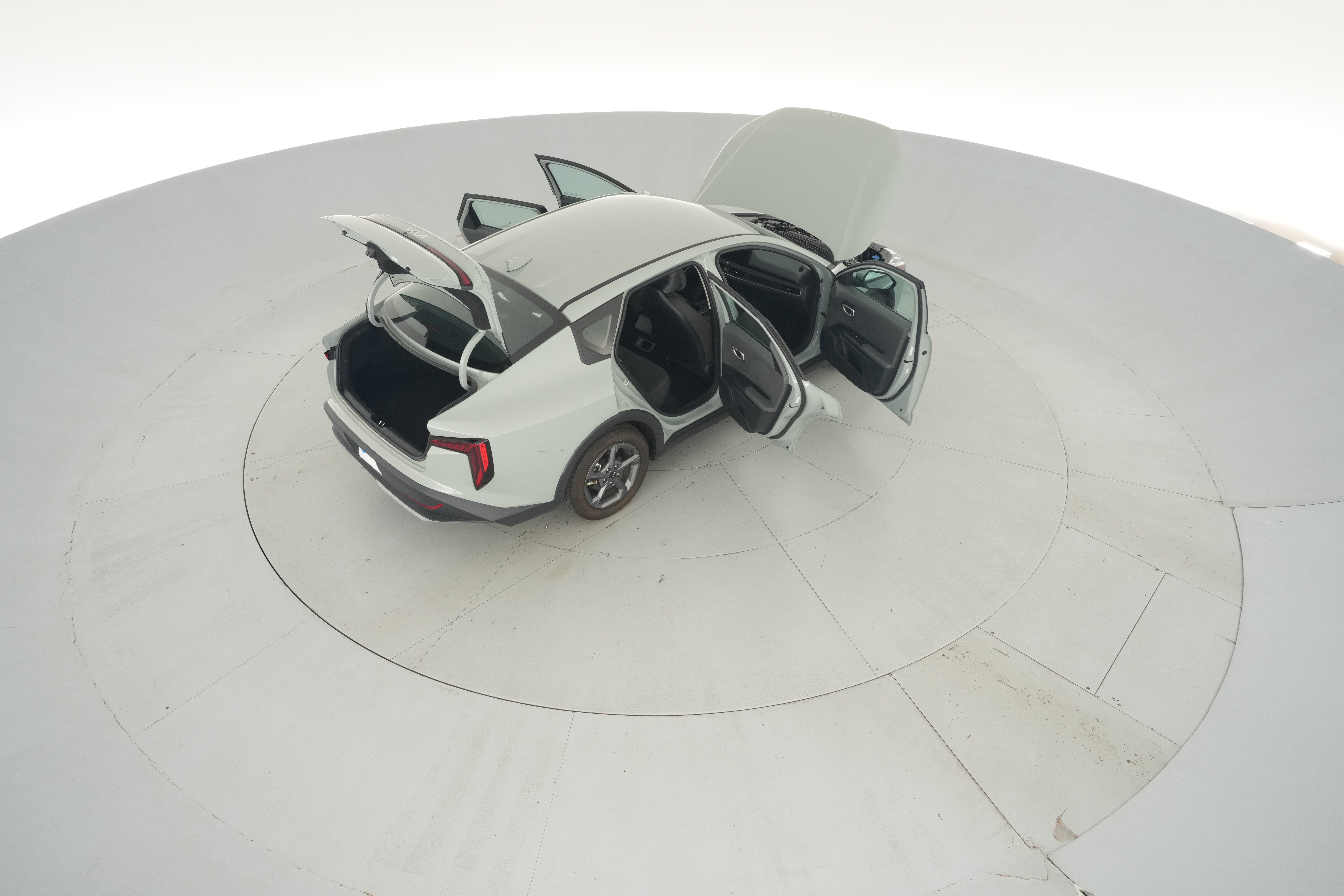 2025 Kia K4 LXS - Photo 49