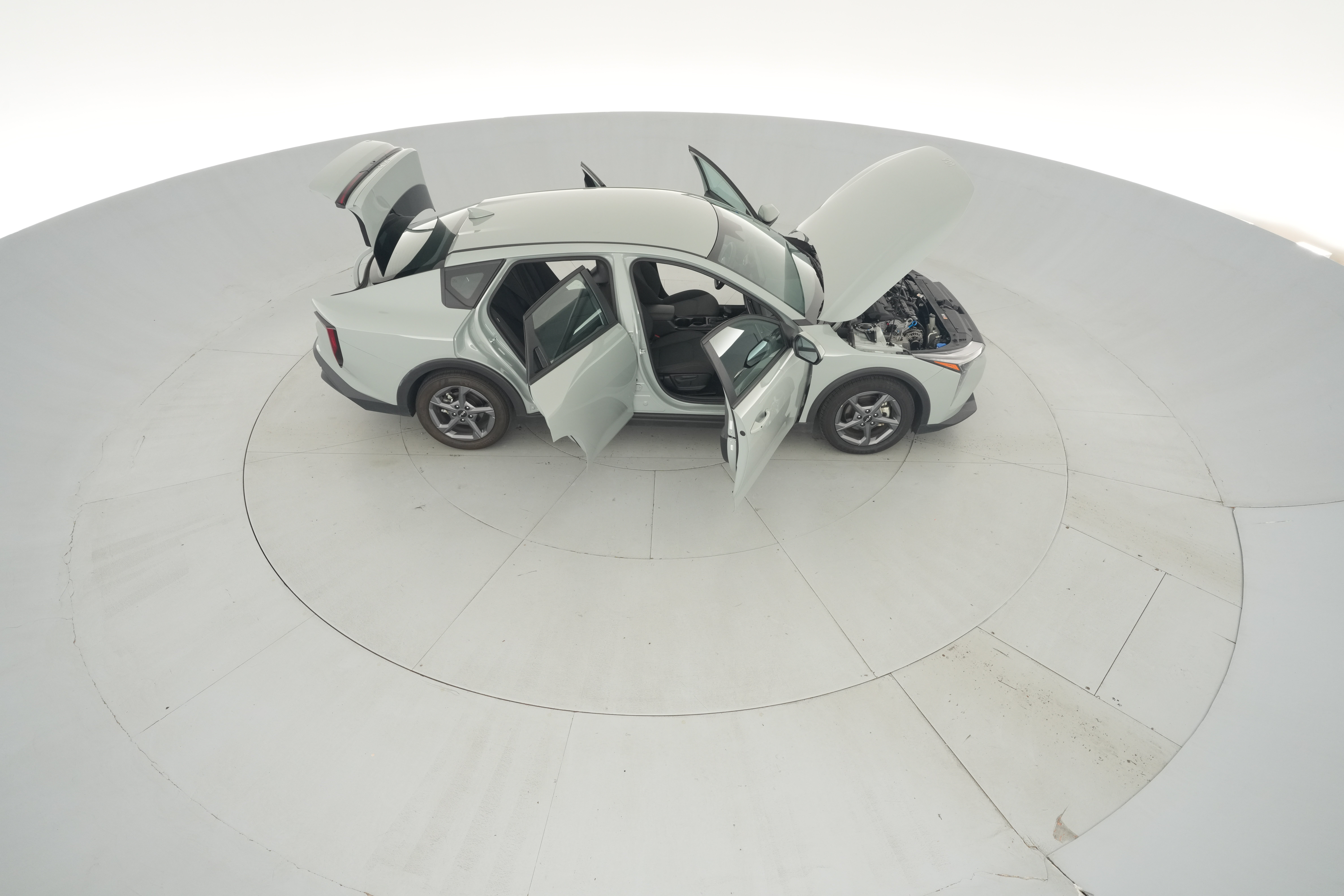 2025 Kia K4 LXS - Photo 51