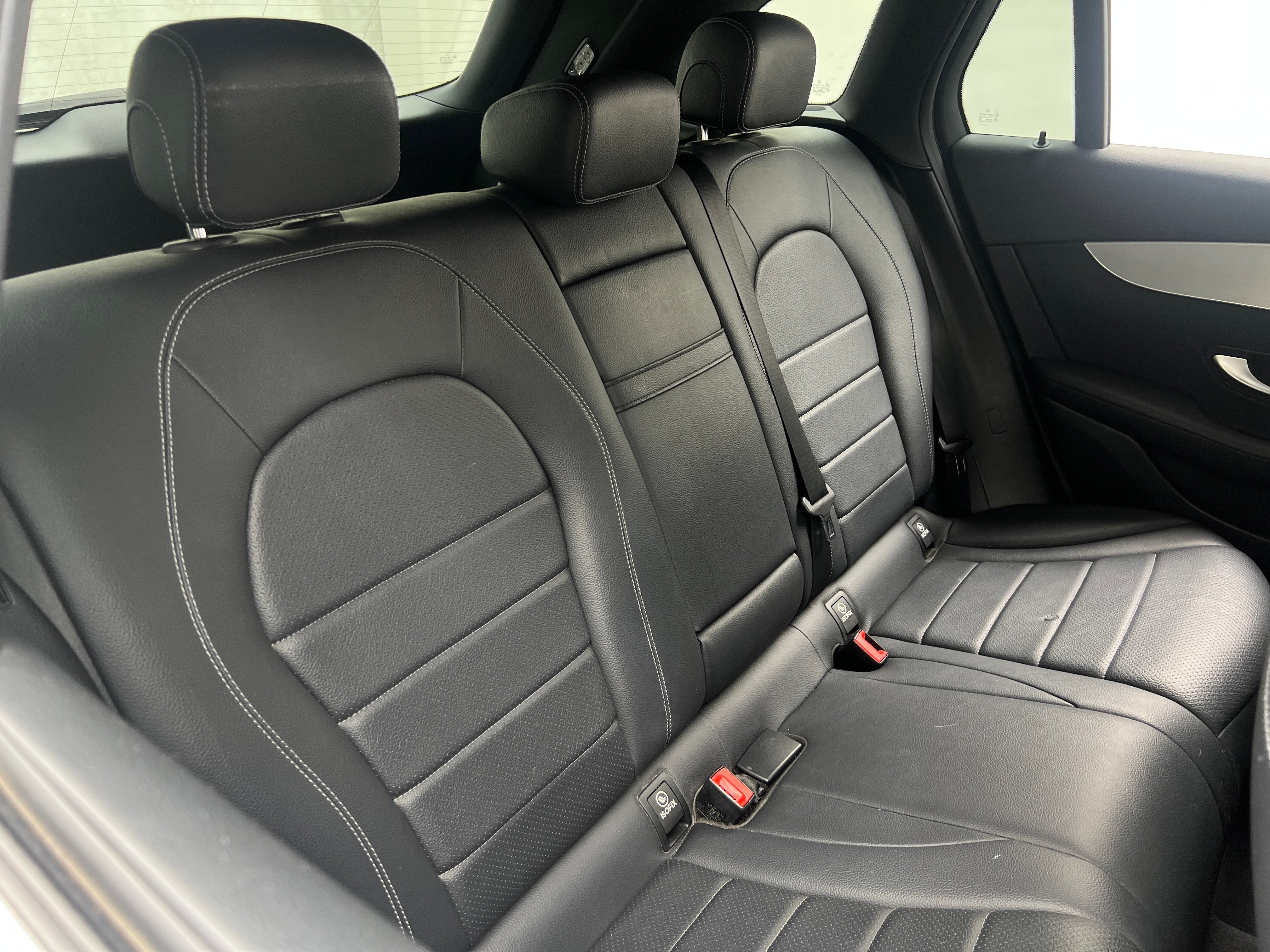 2021 Mercedes-Benz GLC