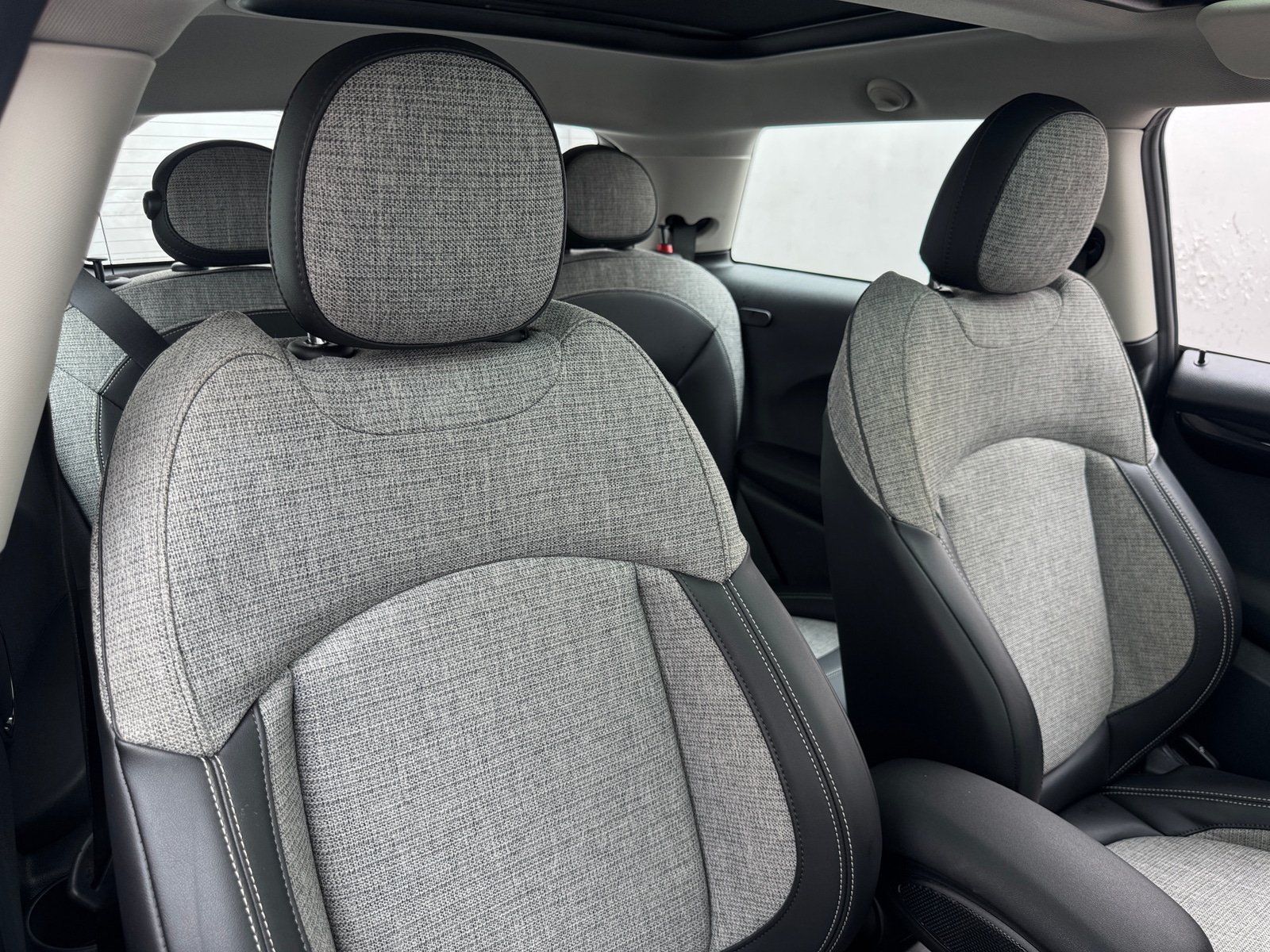 Thumbnail: 2020 MINI Cooper Hardtop - 2