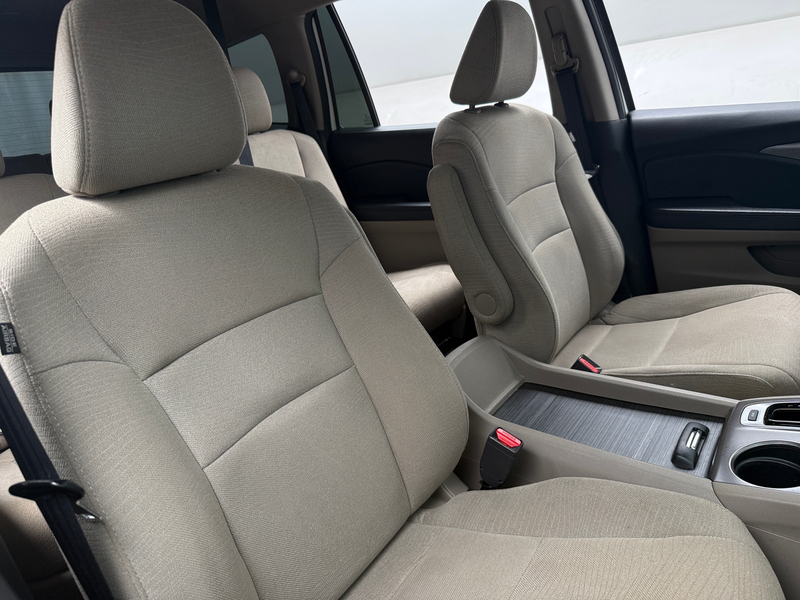 Thumbnail: 2016 Honda Pilot - 2