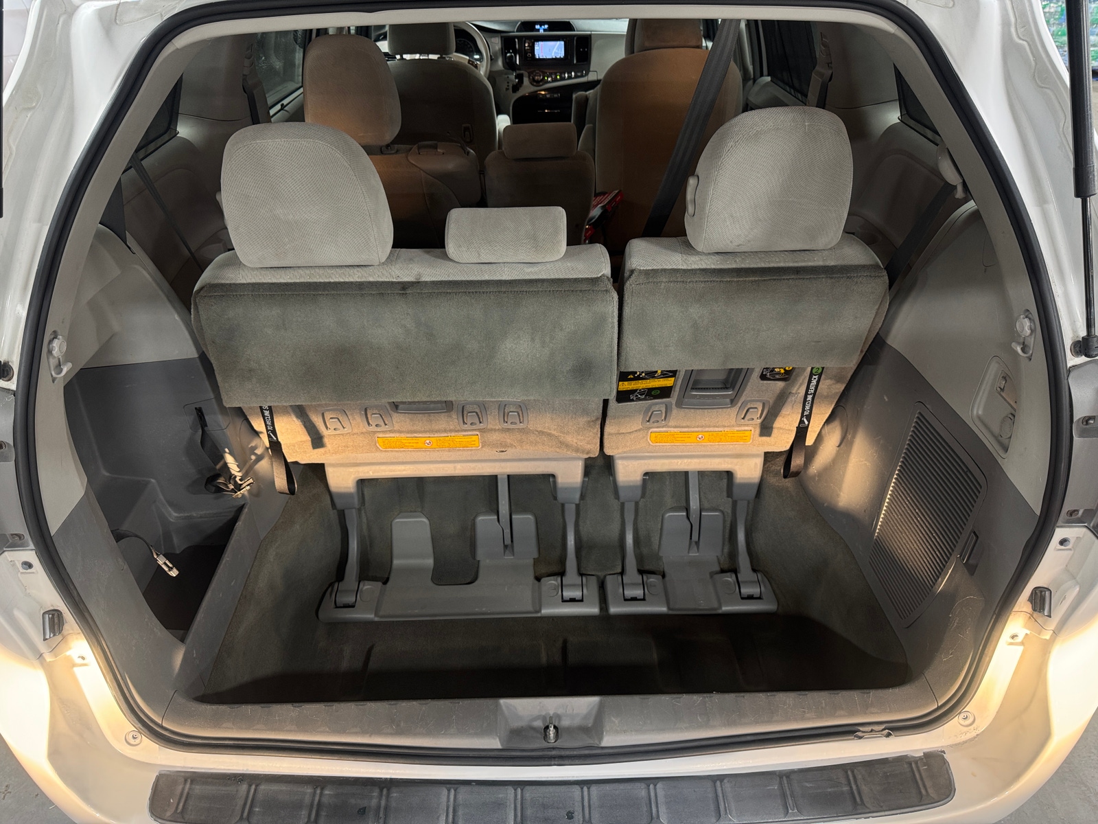 Thumbnail: 2013 Toyota Sienna - 7