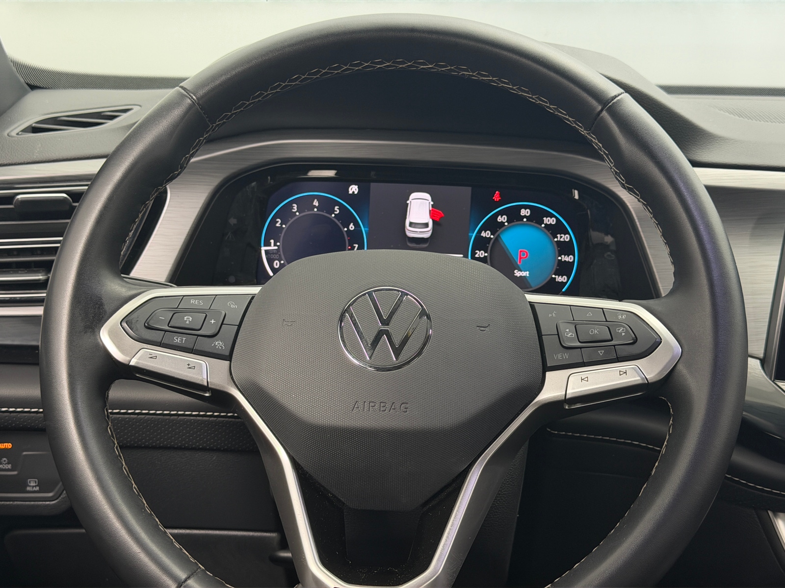 Thumbnail: 2025 Volkswagen Atlas - 4