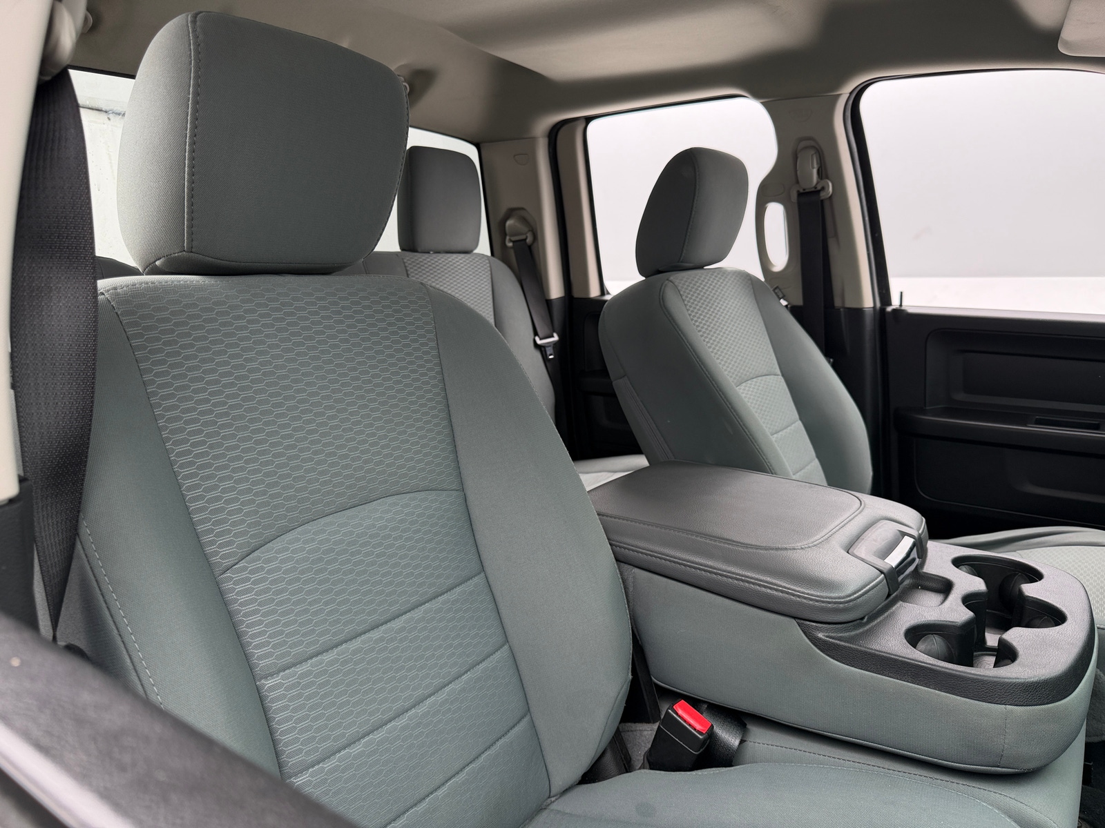Thumbnail: 2019 RAM 1500 Classic - 2