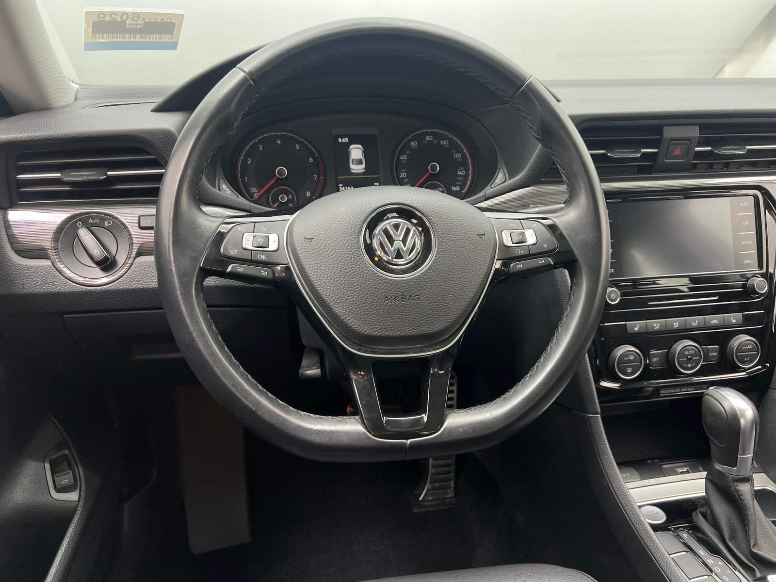 Thumbnail: 2020 Volkswagen Passat - 4