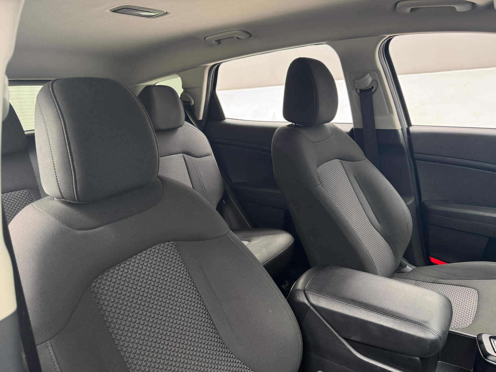 Thumbnail: 2023 Kia Sportage - 2