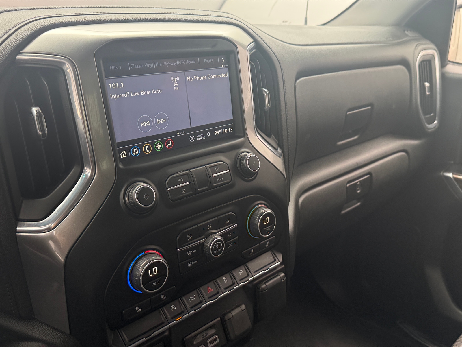 Thumbnail: 2019 Chevrolet Silverado 1500 - 4