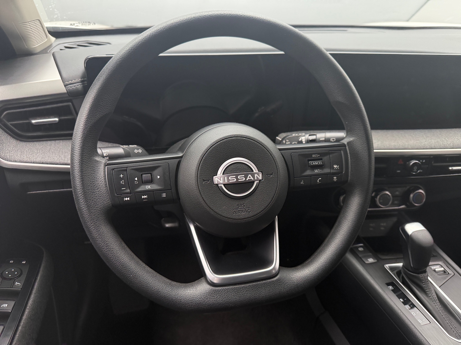 Thumbnail: 2025 Nissan Kicks - 5