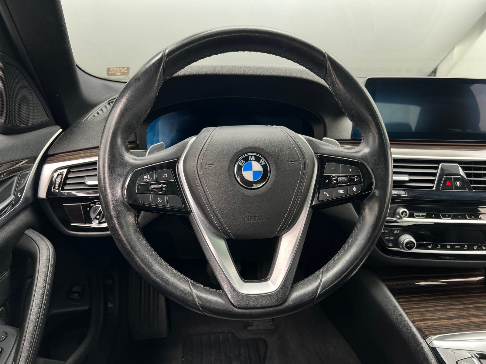 Thumbnail: 2020 BMW 5 Series - 4