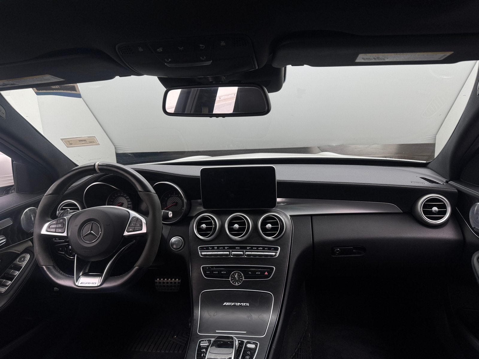 Thumbnail: 2016 Mercedes-Benz C-Class - 2