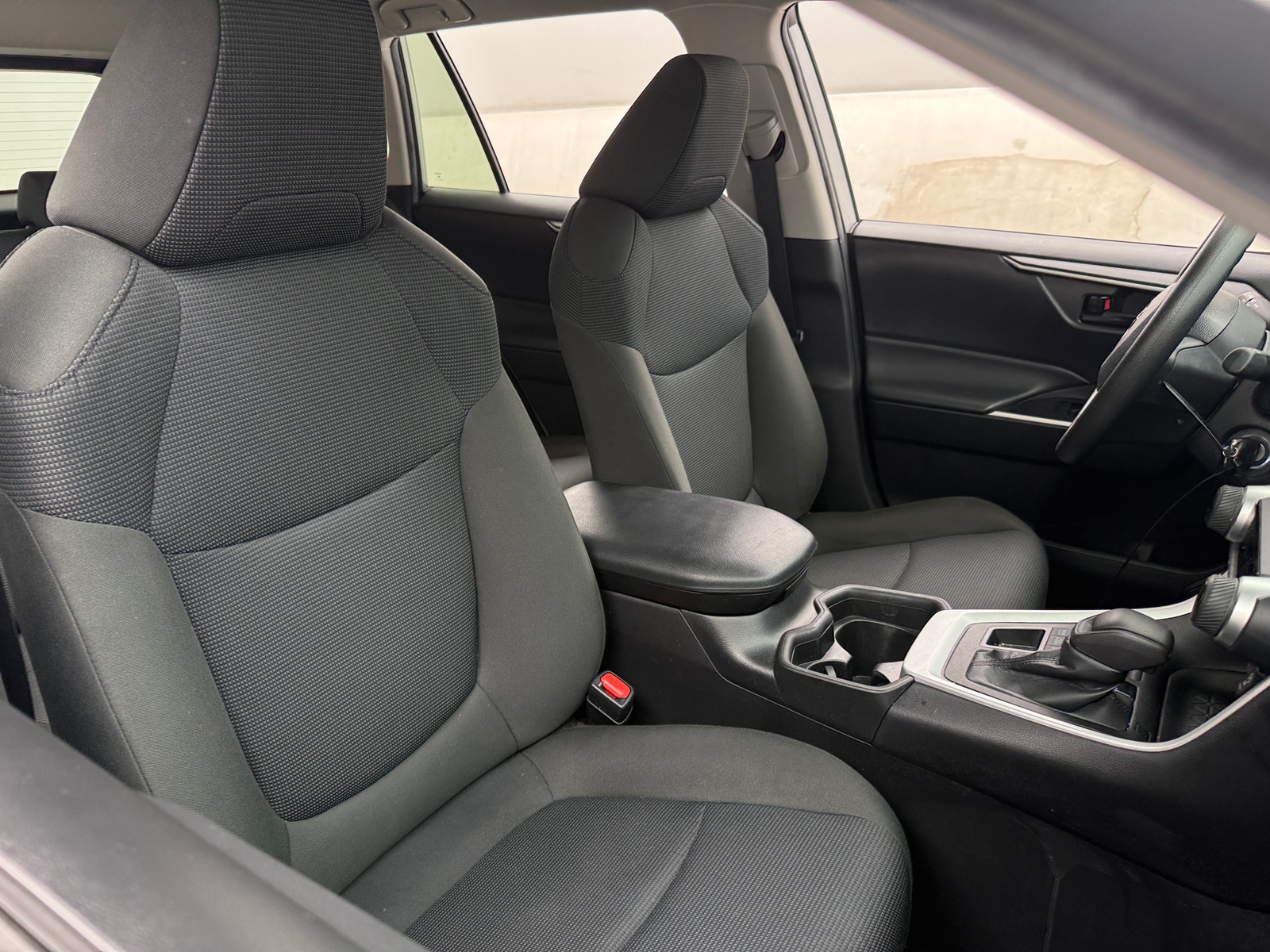 Thumbnail: 2021 Toyota RAV4 - 2