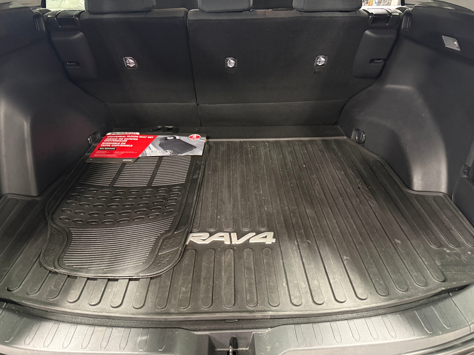 Thumbnail: 2021 Toyota RAV4 - 7