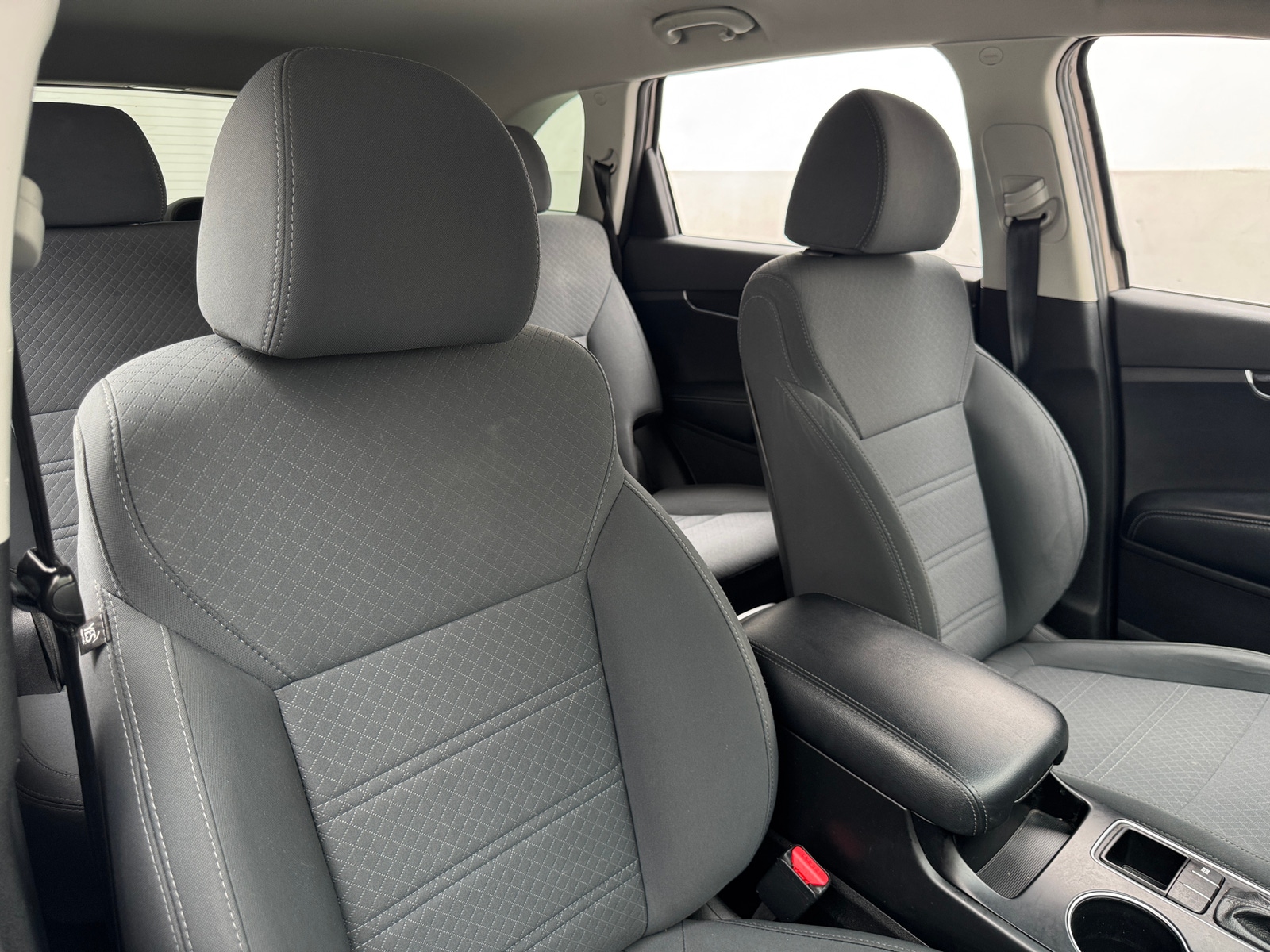 Thumbnail: 2019 Kia Sorento - 2