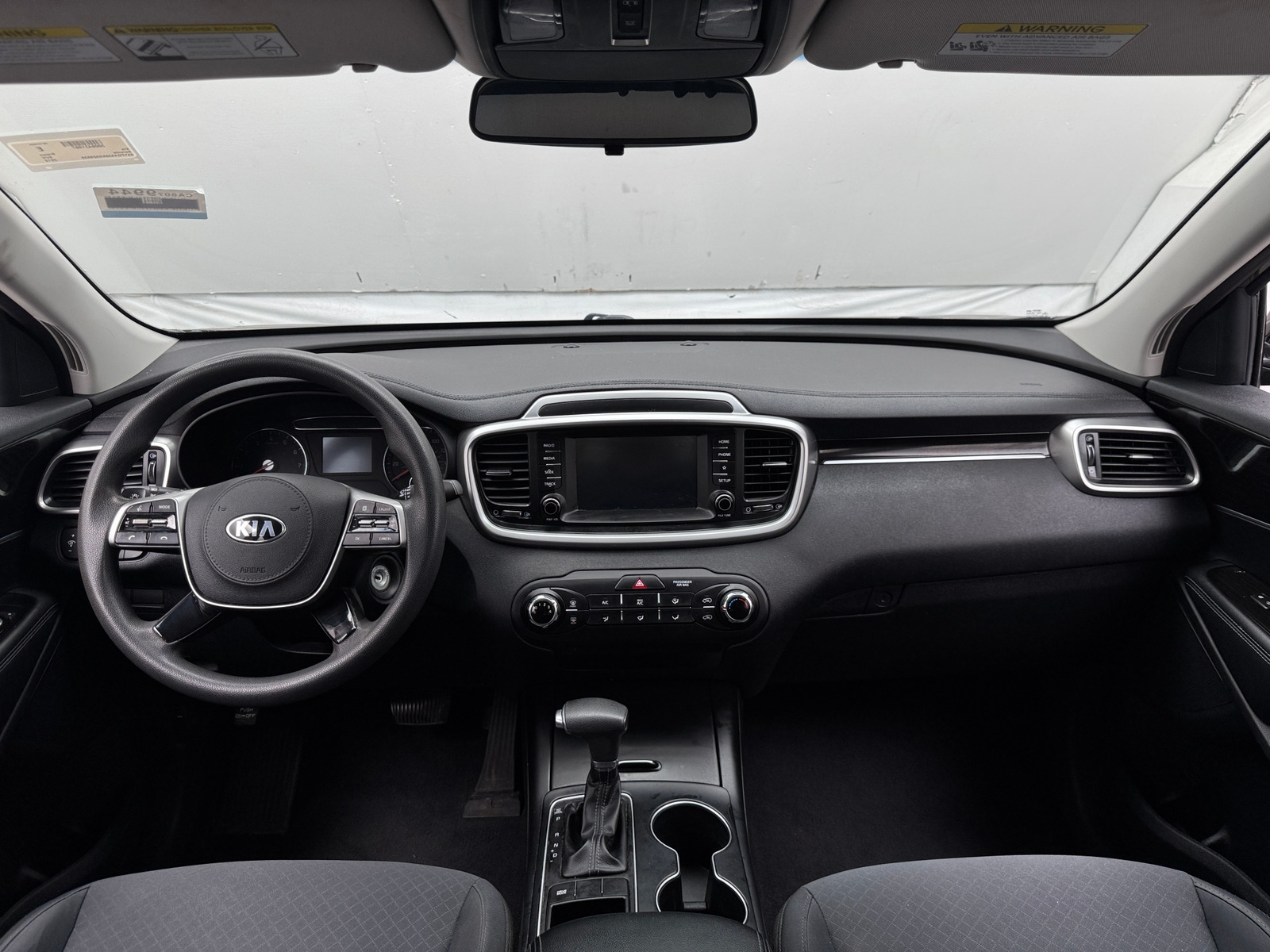 Thumbnail: 2019 Kia Sorento - 3