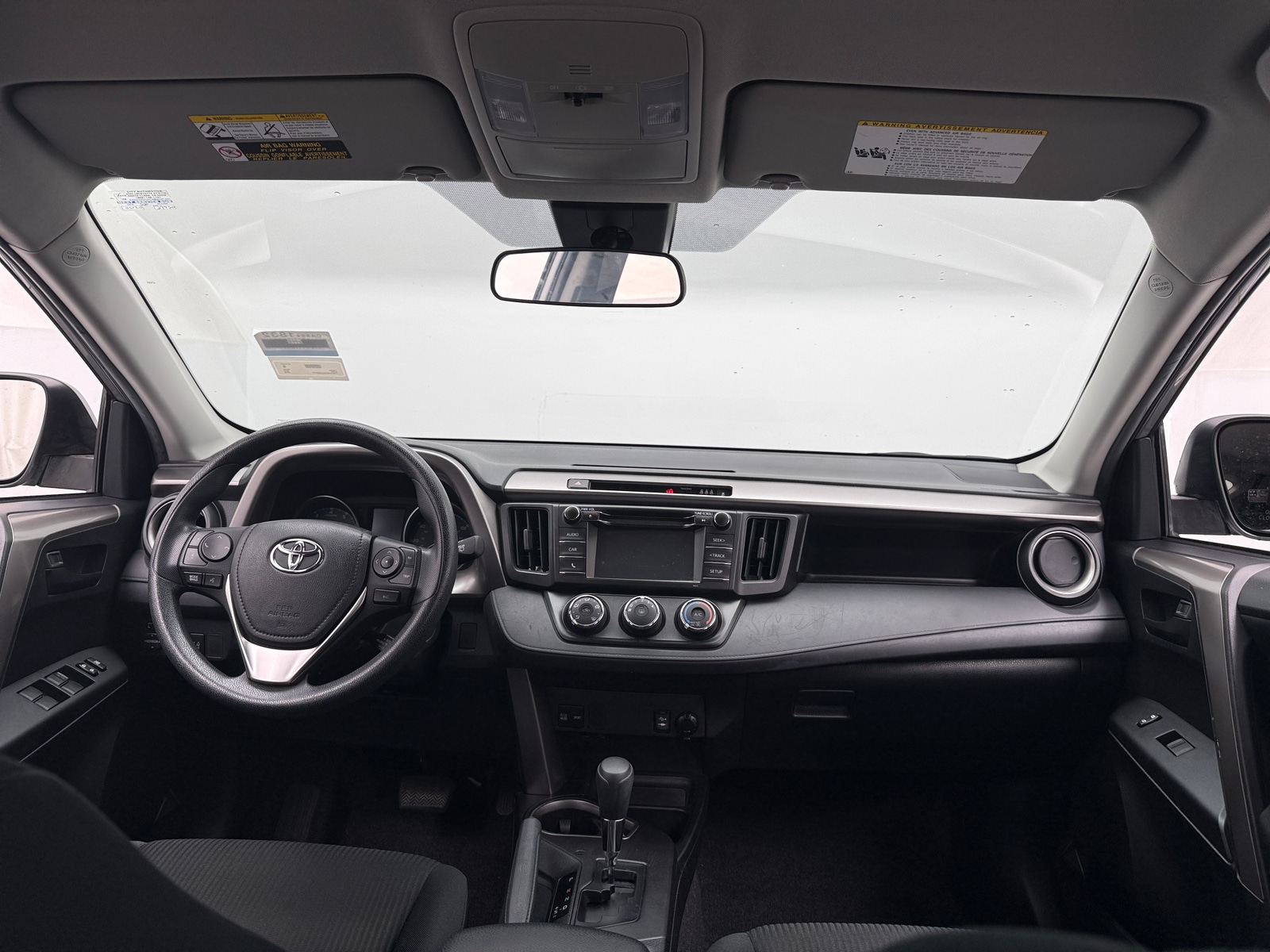 Thumbnail: 2018 Toyota RAV4 - 3