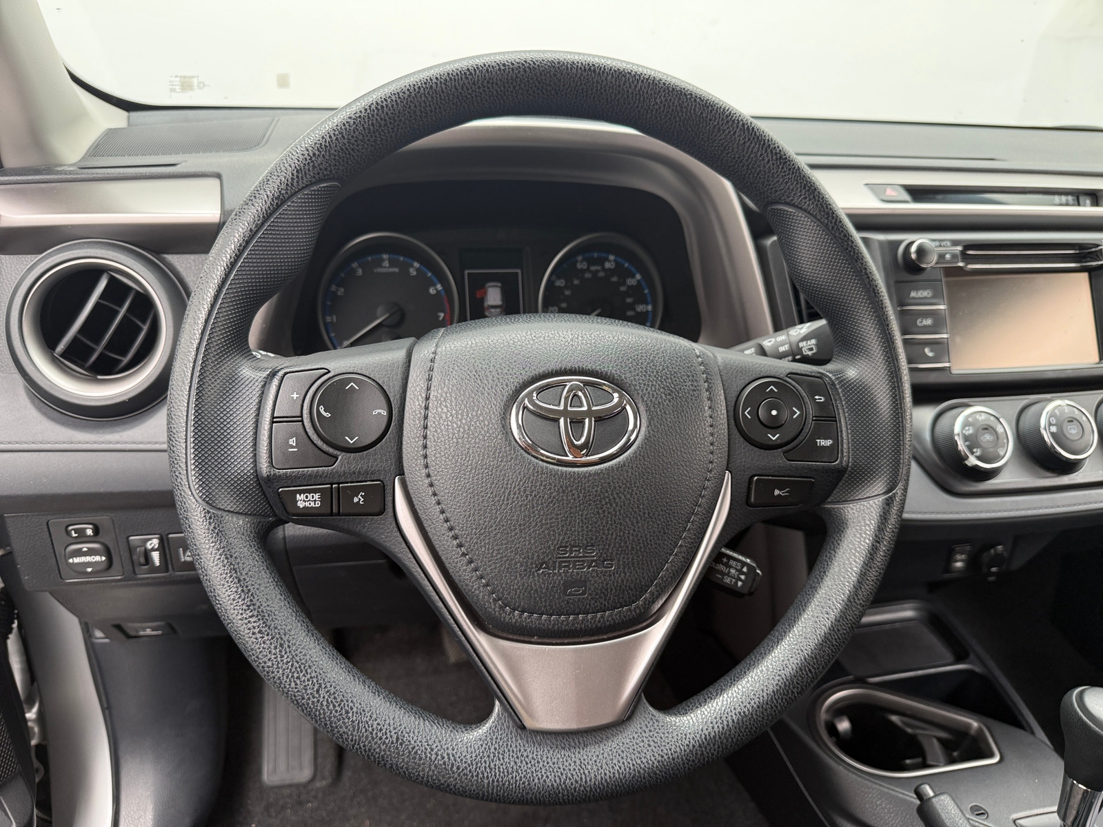 Thumbnail: 2018 Toyota RAV4 - 5