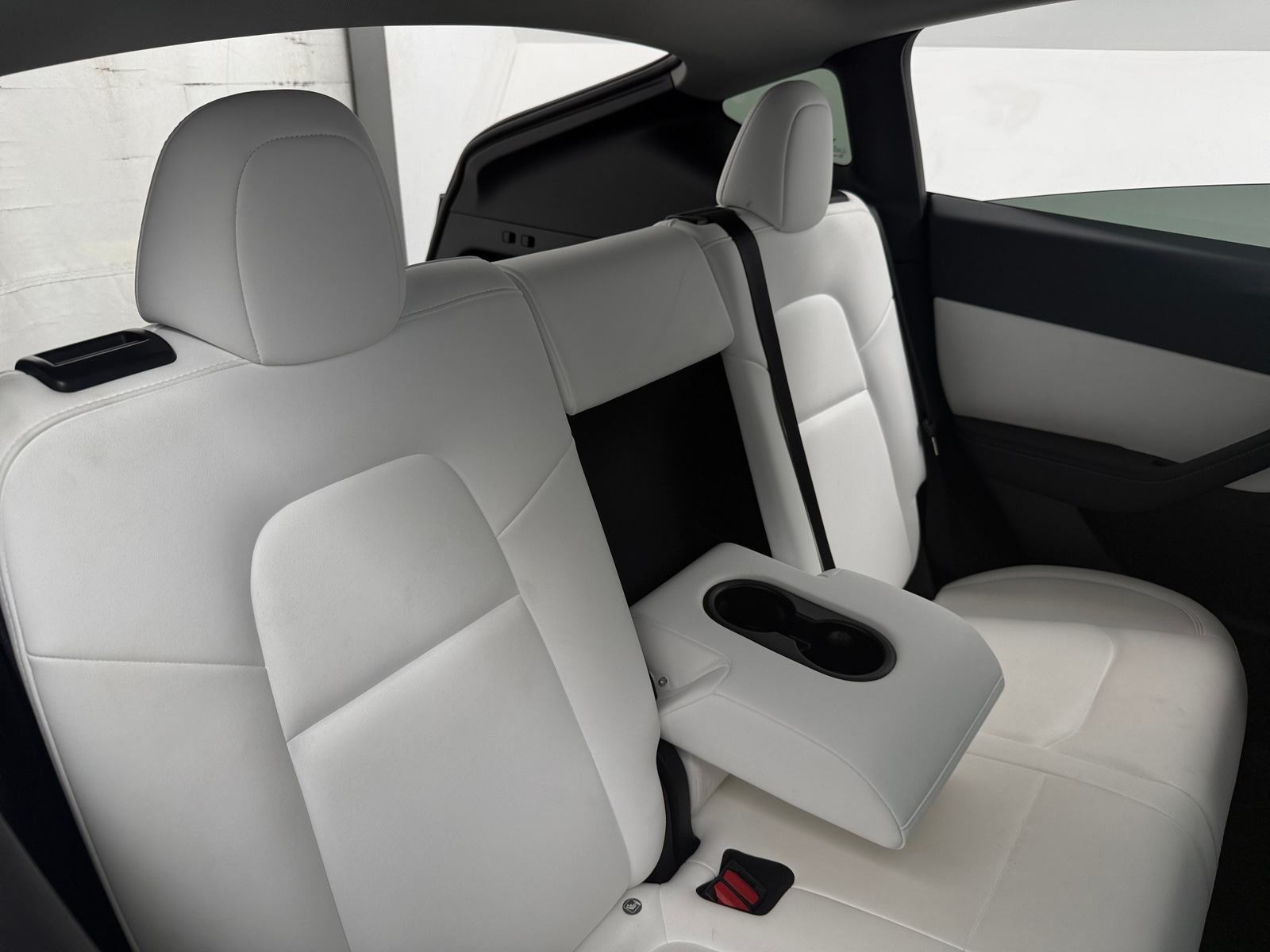 Thumbnail: 2022 Tesla Model Y - 5