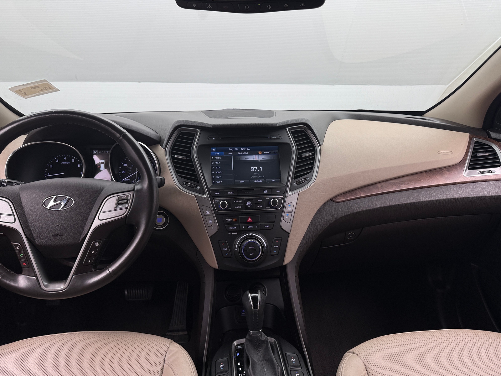Thumbnail: 2018 Hyundai Santa Fe - 2