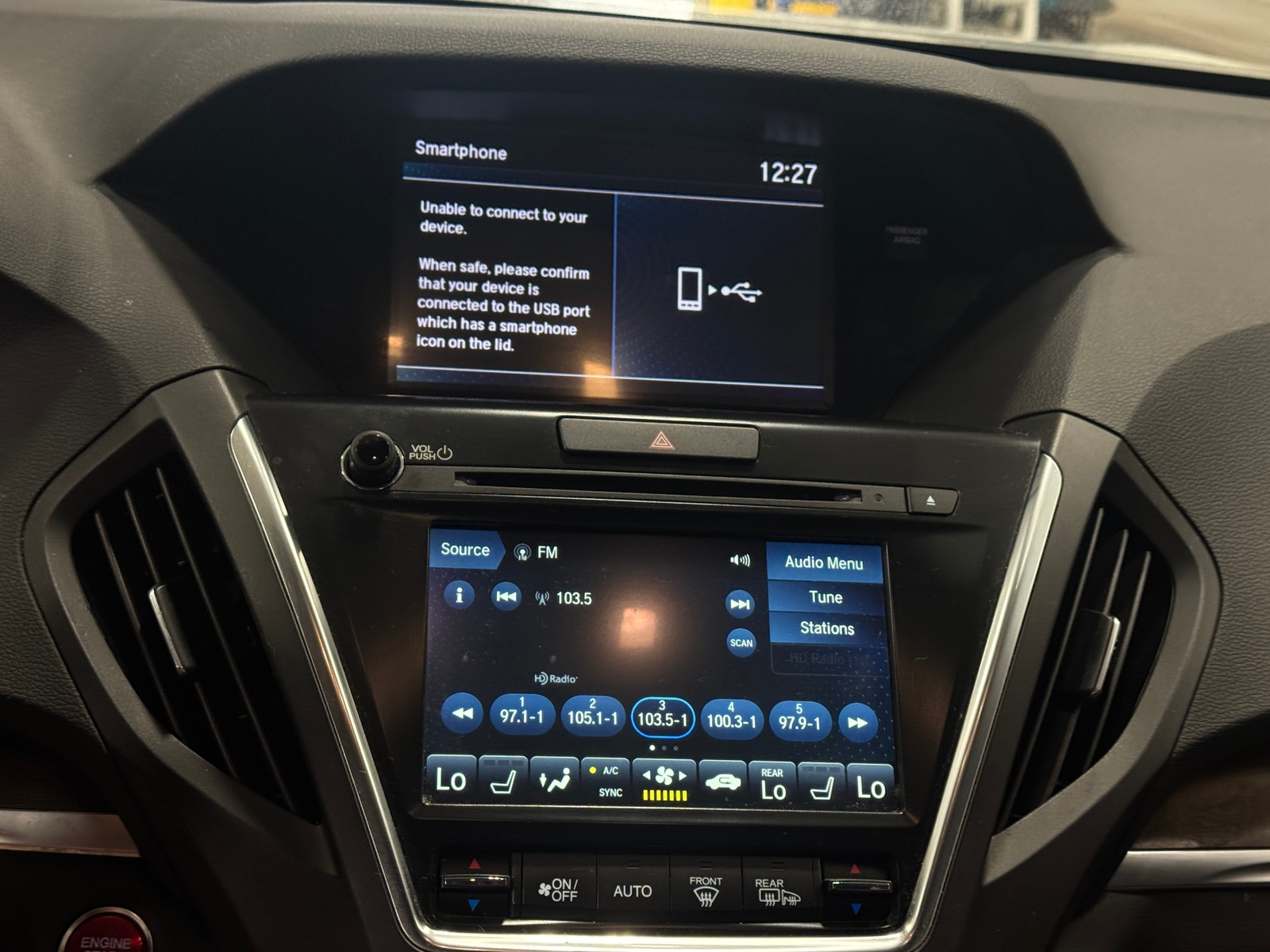 Thumbnail: 2020 Acura MDX - 4
