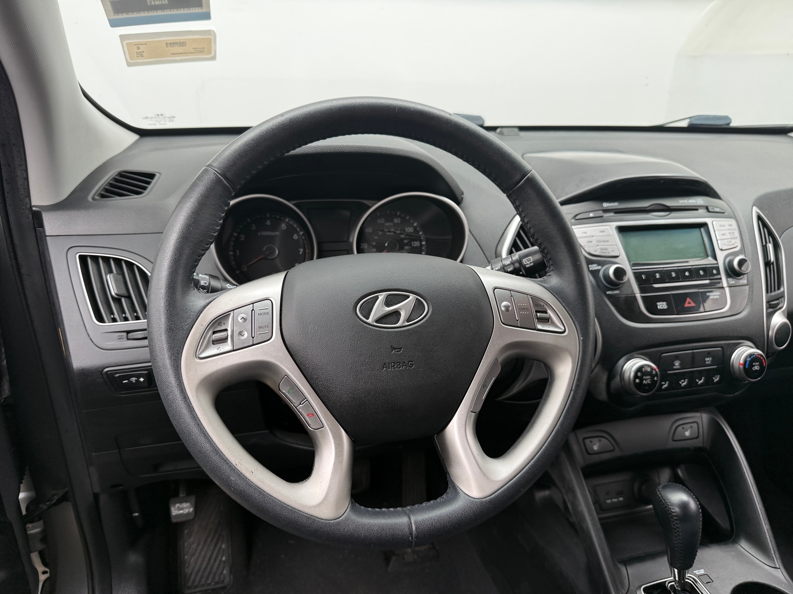 Thumbnail: 2013 Hyundai Tucson - 4