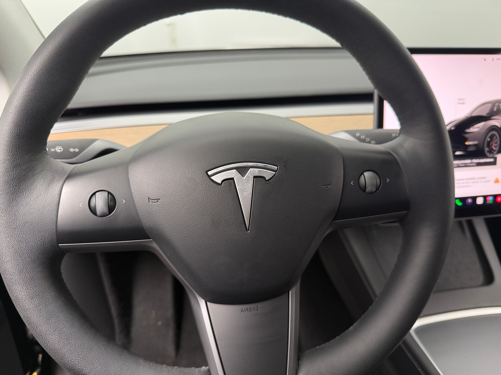 Thumbnail: 2022 Tesla Model Y - 4