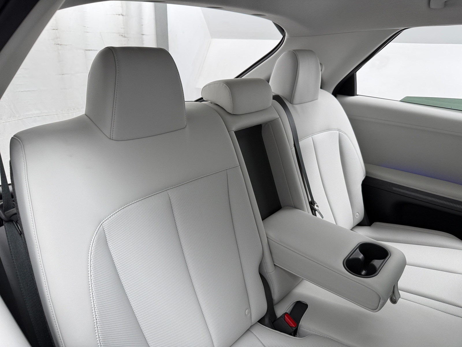 Thumbnail: 2023 Hyundai Ioniq 5 - 5